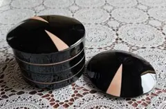 Item thumbnail for item a8fe562b-7d79-42d7-b10a-29d20d9c9806