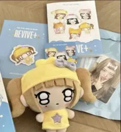 IVE REVIVE+ PETIT-IVE レイ トレカ ぬいぐるみ ステッカー - メルカリ