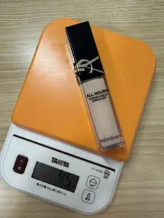 Yves Saint Laurentオールアワーズ コンシーラー LC2のサムネイル