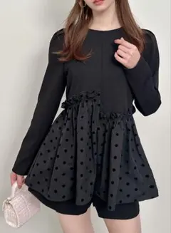 GRL フリル付き長袖トップス ドット柄アシンメトリーペプラムトップス