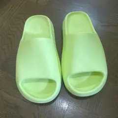 おそ松様用】YEEZY SLIDE US6 イージースライド - メルカリ