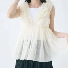 coca チュールVネックトップス M 未使用