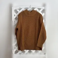 ブラウン ケーブルニット ハイネックセーター