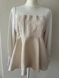 【ROPE PICNIC】長袖ペプラムトップス