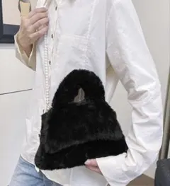 ︎︎⟡ ファー ショルダーバッグ パールチェーン ︎︎⟡のサムネイル