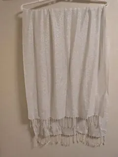 ラメ入りホワイトストール フリンジ付き