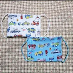 ハンドメイド、働く車柄の子供用マスク、水色、白、２点