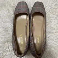 grandfleur チェック柄 布地 パンプス 23.5cmのサムネイル