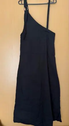 AUNT MARIE'S ワンショルダー ロングスカート ブラックのサムネイル