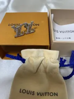 LOUIS VUITTON ピアスのサムネイル