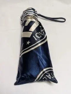 希少フェンディFENDIズッカ柄長傘 MOON BAT 6200 ストライプ 青 - メルカリ