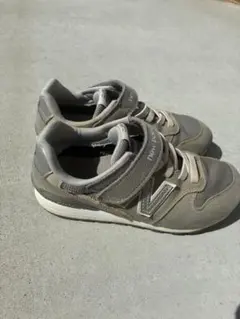 New Balance グレー スニーカー19.0cm