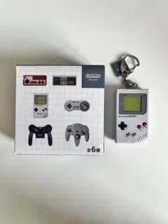ニンテンドーミュージアム　キーホルダー　ゲームボーイ