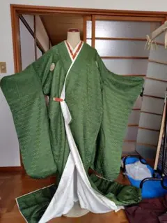 踊り用裾引き　振袖のサムネイル