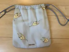 レア大人気完売★ミュウミュウmiumiu猫巾着ポーチのサムネイル