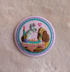 未使用　ディズニー　刺繍缶バッジ　わんわん物語