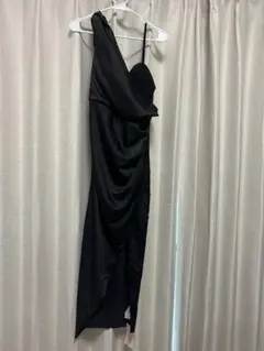新品タグ付き Shein オフショルダードレス Sサイズ