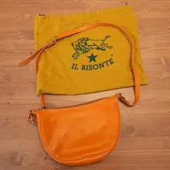 IL BISONTE イルビゾンテ レザー ショルダーバッグ オレンジ