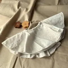 MARLMARL　スタイ　まあるいスタイ　女の子　レース　　フリル　よだれかけ