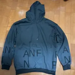 ダークグレー フード付き パーカー