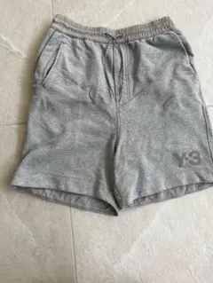 Y-3 グレー ショートパンツ