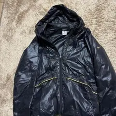 Nike フード付きナイロンジャケット 黒