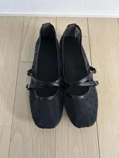 【美品】PAGEBOY シアースクエアパンプス　ドット柄　24.5のサムネイル