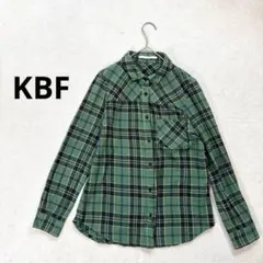 【KBF】FREE 長袖チェックシャツ　グリーン　レディース　ケービーエフ