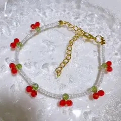 さくらんぼ ビーズブレスレット