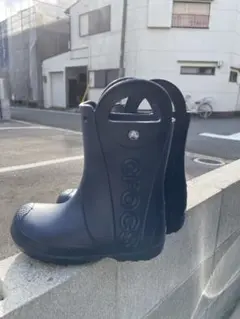 crocs ネイビー 長靴 持ち手付き