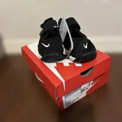 Nike ブラック サンダル エアリフト