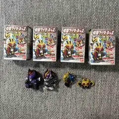 バンダイ 仮面ライダーキッズ 仮面ライダーイクサ活躍！編 4個セット　おまけ付き