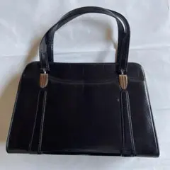 黒の合成皮革ハンドバッグLEONESSA(中古)