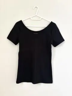 TINA:JOJUN 半袖 リブTシャツ ブラックのサムネイル