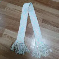 ハンドメイド　パステルカラー ニットマフラー フリンジ付き