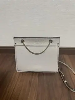 FURLA ショルダーバッグ ベージュチェーンのサムネイル
