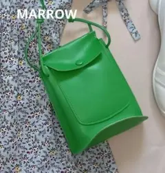 超市価格【定価1.7万】MARROWマロウ BENT POUCH 本革 グリーンのサムネイル