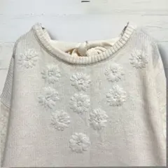花柄刺繍ニットワンピース ホワイト バックリボン フェミニン M