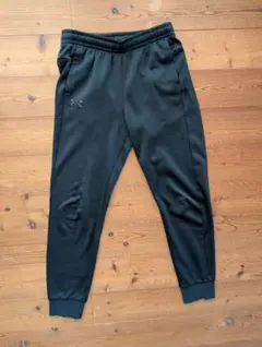 Under Armour ブラックジャージ ロングパンツ YXL 160