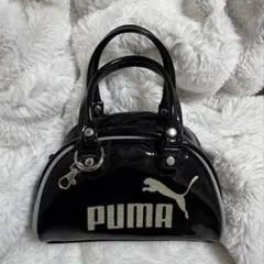 puma ミニボストン　ハンドバッグ　エナメルバッグ