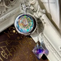 月光に沈む星渦の懐中時計 ― 蓄光魔法陣と歯車を宿した宇宙の標本（5cm 