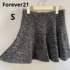 【Forever21】グレー フレアスカート ニット風　ミニスカート　スカート