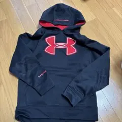 Under Armour フード付きパーカー 濃紺赤