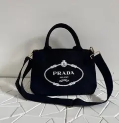 2026年最新】prada ノベルティの人気アイテム - メルカリ