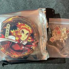 煉獄杏寿郎　鬼滅の刃　ジュエリー箔押し缶バッジ　限定品