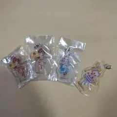 白猫プロジェクト　アクリルチャーム　4点