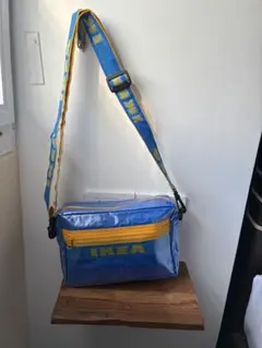 IKEA リメイクボディバッグ　青のサムネイル
