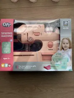 子供用ミシンのサムネイル