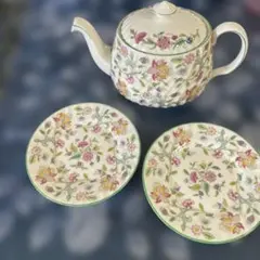 Wedgwoodウェッジウッドバタフライ フレーム3段ケーキスタンド - メルカリ