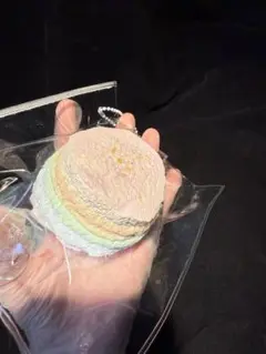＊週末セール中* 虹色のパンケーキ　海外スクイーズ　Showing